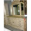 Image 3 : 4pc bleached oak bedroom suite;