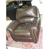 Image 3 : 3pc chocolate brown leather sofa loveseat and