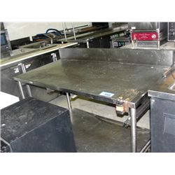 Commercial stainless steel restuarant kitchen