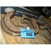 Image 1 : 2 C clamps