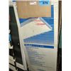 Image 1 : One 4F 4 tube fluorescent cloud ceilling light