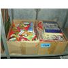 Image 1 : 2 boxes of assorted greeting cards and books