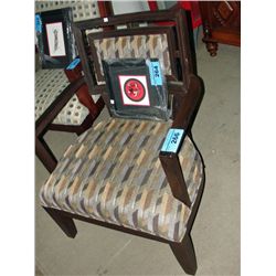Contemporary living room accent chair
