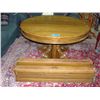 Image 1 : Victorian single pedastol dining table with 6 leaf