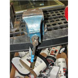 Mechanics bench vice