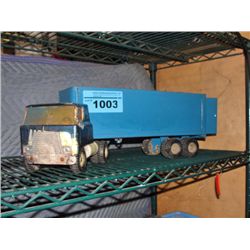 International metal toy truck