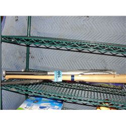 Bundle of 4 baseball bats