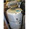 Image 1 : Vintage ringer washing machine