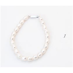 Freshwater pearl strand bracelet