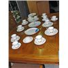 Image 1 : 42pc set of royal albert bone china england dinner