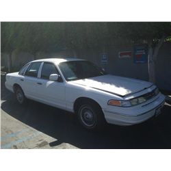 1997 FORD CROWN VICTORIA