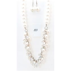 Costume jeweled immitation pearl necklace and