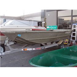 Lowe river boat with utility trailer