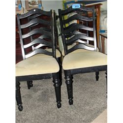 Set of 4 ladderback dining room side chairs