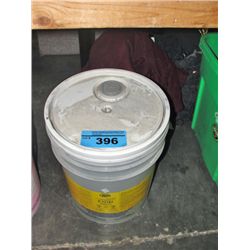 5G container of zepp chlorinated disinfectant