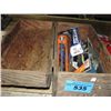 Image 1 : Wooden toolbox and contents