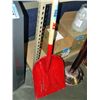 Image 1 : Shovel