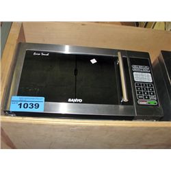 Sanyo stainless steel front microwave oven