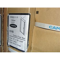 New Kaml white frame with clear glass single pivot