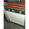Image 1 : Maytag portable washing machine with butcher