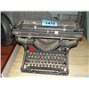 Image 1 : Vintage underwood manual type writer - one missing