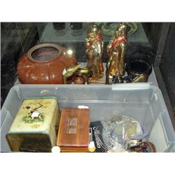 Lot of assorted collectables and decorative house