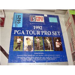 Golf cards with binder and pages collectors set