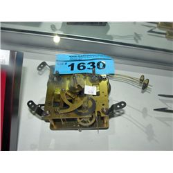 Vintage chime clock mechanism