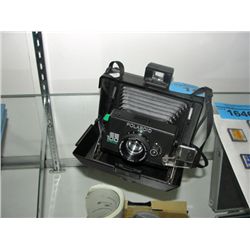 Vintage polaroid EE100 special collectors camera