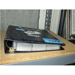 Album of upper deck 2000 and upper deck 1990