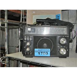 Venturer shortwave portable radio