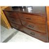 Image 1 : Contemporary 6 drawer long dresser