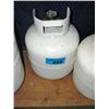 Image 1 : Propane tank