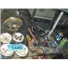 Image 2 : shelf lot of vintage collectables