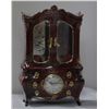 Image 2 : DECORATIVE VINTAGE STYLE MUSICAL AND JEWELRY BOX WITH G