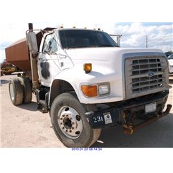 1995 - FORD F800