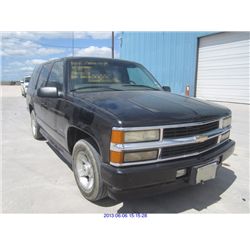 2000 - CHEVROLET TAHOE