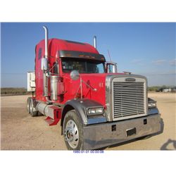 2004 - FREIGHTLINER SEMI TRUCK