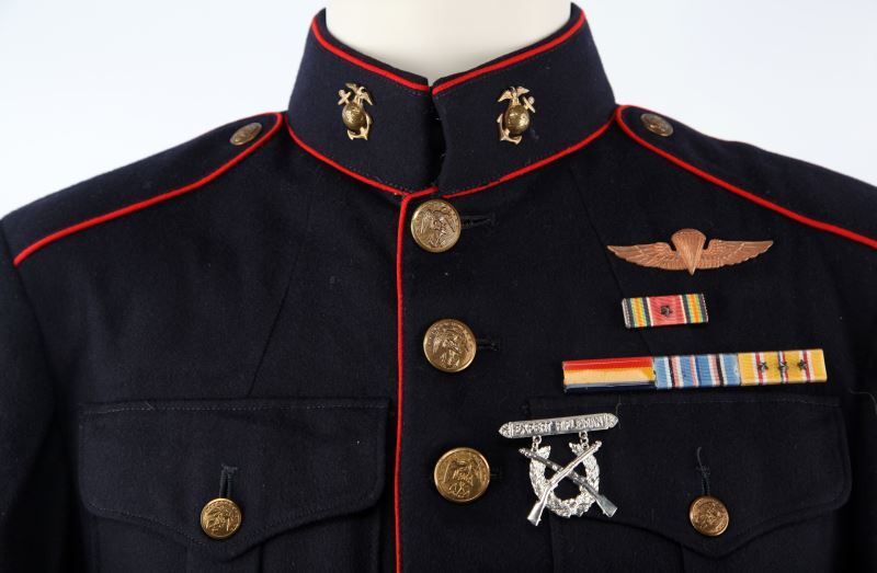 WWII USMC PARAMARINE 1ST ASSAULT DRESS BLUE TUNIC WWII USMC PARAMARINE 1ST ASSAULT DRESS BLUE TUNIC