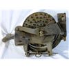 Image 2 : Cast Iron Hand Crank Corn Sheller