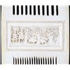 Image 3 : IVORY MEDIEVAL COMB WITH TWO HUNTERS