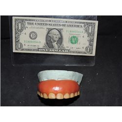 HELLBOY SCREEN USED STUNT TEETH LOWERSS ONLY ON LIFE CAST TODD BRYANT