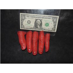 HELLBOY SCREEN USED LEFT HAND FINGERS COMPLETE SET 2
