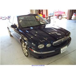 2004 - JAGUAR X-TYPE