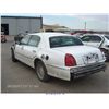 Image 4 : 2001 - LINCOLN TOWN CAR