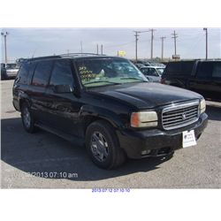 2000 - CADILLAC ESCALADE