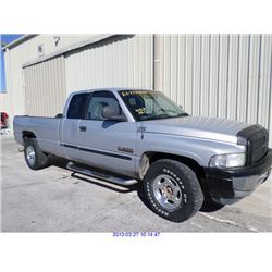 2000 - DODGE 2500