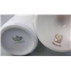 Image 3 : Lenox & Rosenthal 2 Small & Elegant Porcelain Vases