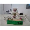 Image 1 : Decorative china pieces