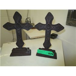 Pair of metal crosses 10" tall 6" wide